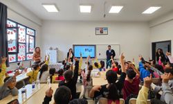 İzmir Metrosu’ndan öğrencilere metro ve tramvay eğitimi