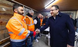 Başkan Yiğit yılın son gününde emekçilerle buluştu