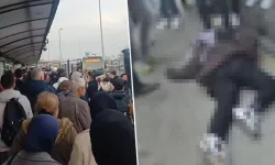 Durakta bayılan çocuk metrobüsün altında kaldı!