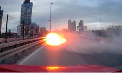 Makas attı, alev aldı, motoru fırladı!