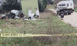 Bariyere çarptı: 2 kişi öldü!