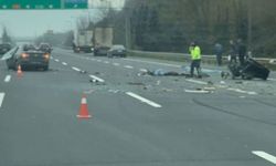 Çekiciye çarptı... Hurdaya döndü!