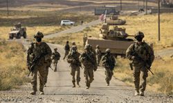 Suriye'deki ABD askerlerine ateş açıldı