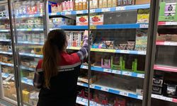 İzmir'de gıda denetimi: Markete yasal işlem!