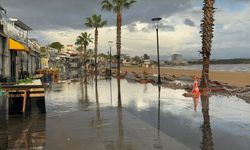 Aydın'ı sağanak vurdu... Sahil sular altında kaldı!