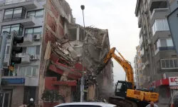 Balçova’da ruhsatsız yıkım iddiası… Vatandaşlardan belediyeye tepki!