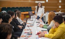 Bornova'dan toplumsal cinsiyet eşitliği eğitimi