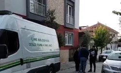 Yaşlı adam, evinin balkonunda hayatına son verdi!