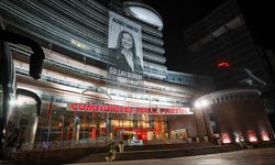 CHP Genel Merkezi'ne Gülşah Durbay'ın fotoğrafı asıldı