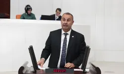 CHP'li Arslan'dan Bakan Tekin'e 'İzmir'deki okullarda su akmıyor' yanıtı!