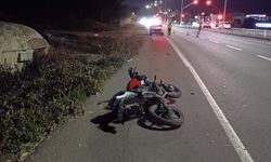 Devrilen motosikletteki genç öldü!