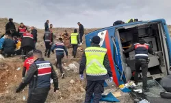 Cezaevi nakil aracı devrildi: 9 kişi yaralandı