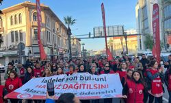 Büyükşehir işçileri iş bıraktı... Tugay'a 'masa' çağrısı, CHP sözcüsüne tepki!