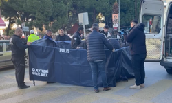 Yaşlı kadının acı sonu... Çöp kamyonu çarptı!