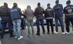 İtalya'da Barış Boyun operasyonunda yeni dalga: Dört gözaltı