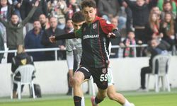 Karşıyaka'nın yeni gözdesi Adem!