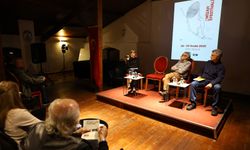 Mizah Nefes Aldırır: 9. İzmir Mizah Festivali panellerle devam etti