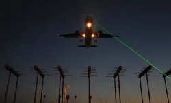 Sivil havacılıkta cezalar arttı: Sigaraya 24, lazere 164 bin lira!