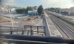 Çiğlili muhtar açıkladı: İZBAN durağı kaderine terk edildi!