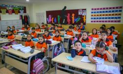 Okullarda yarıyıl tatili başlıyor: Yaklaşık 18 milyon öğrenci yarın karne alacak