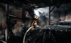 Buca’da depo yangını kısa sürede söndürüldü