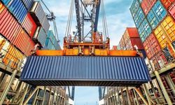 Trump'tan İran ile iş yapan ülkelere yüzde 25 gümrük vergisi