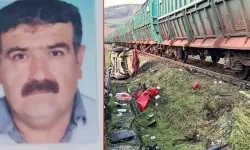 Hemzemin geçitte otomobile tren çarptı: 1 ölü