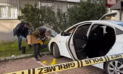 Site bahçesinde pusu kurdu... Ağabeyini öldürdü!