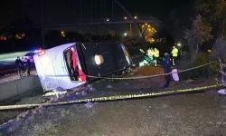 Adana’da yolcu otobüsü devrildi: 8 yaralı