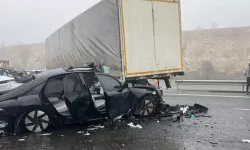 Gaziantep'te 10 araçlı zincirleme kaza: 2 ölü,11 yaralı