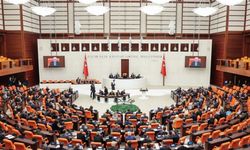 En düşük emekli aylığına artışı içeren teklif Meclis'te