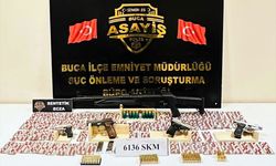 İzmir'de silah ve 'zehir' baskını: 2 gözaltı!