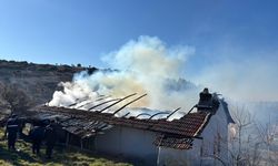 Ev yangını: 87 yaşındaki adam can verdi!