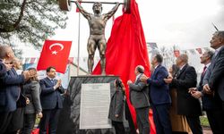 Cep Herkülü Bornova'da ölümsüzleşti