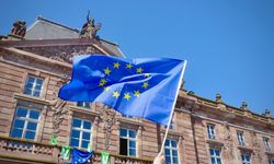 On binlerce euroluk vurgun, yüzlerce mağdur... Sosyal medyada 'Avrupa' tuzağı!