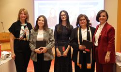 Kınay, İzmirli iş kadınlarıyla buluştu!