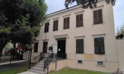 Karşıyaka ve Büyükşehir’i karşı karşıya getirmişti: Latife Hanım Köşkü için Valilik hamlesi!