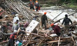 Endonezya'da toprak kayması: 10 ölü