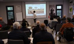 Selçuk'ta zeytin budama eğitimi!