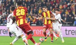 Göz-Göz'ün yıldız isimlerinin hayali ay-yıldızlı forma!