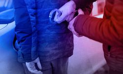 Atatürk'e hakaret eden 3 zanlı tutuklandı