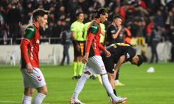 Kaf-Kaf hedeften sapmadı