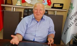 İzmir Bakkallar Odası'nda seçim heyecanı... 28 yıllık başkan ipi göğüsledi!