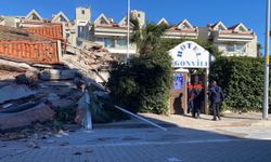 Marmaris'te 5 katlı apart otel çöktü!