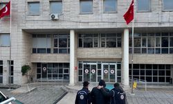 Firari hükümlü saklandığı evde yakalandı