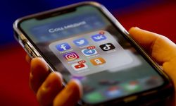 İngiltere'den sosyal medya yasağı hamlesi