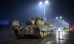 Suriye ordusu terör örgütü YPG'nin işgali altındaki Tabka'ya girmeye başladı