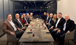 AK Parti’den o fotoğrafa yorum: İllerine geri mi döndüler?