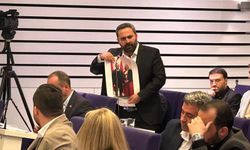 AK Parti’den dikkat çeken iddia: CHP’nin kadın kolu başkanı bankamatik mi?