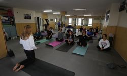 Selçuk'ta kadınlara ücretsiz yoga dersi
